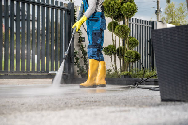 Best Commercial Building Pressure Washing  in Breezy Point, MN