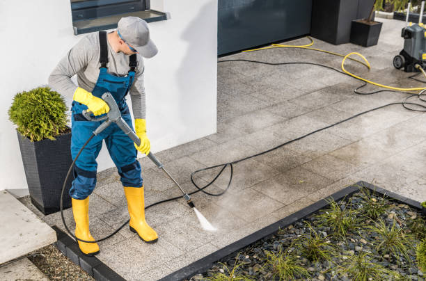Best Local Pressure Washing Services  in Breezy Point, MN